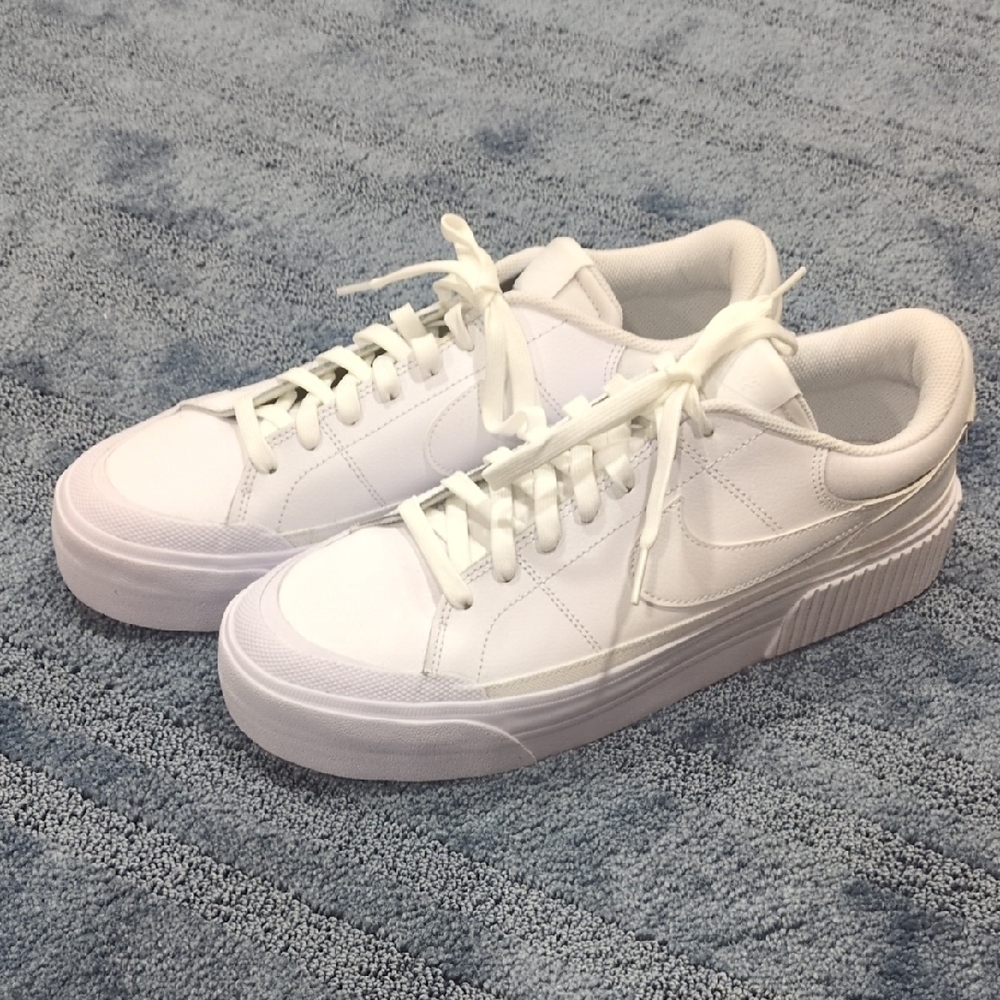 Nike Women's Court Legacy Lift White Sneakers